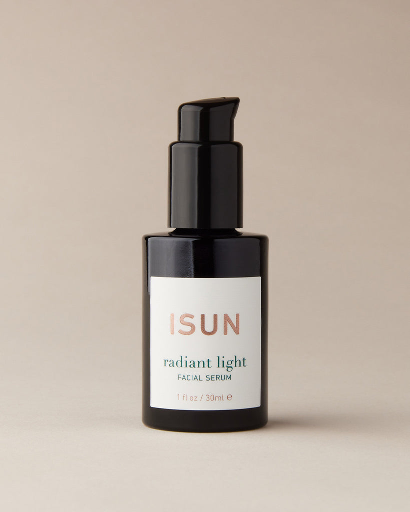 ISUN Radiant Light Serum for a uneven skin tone.