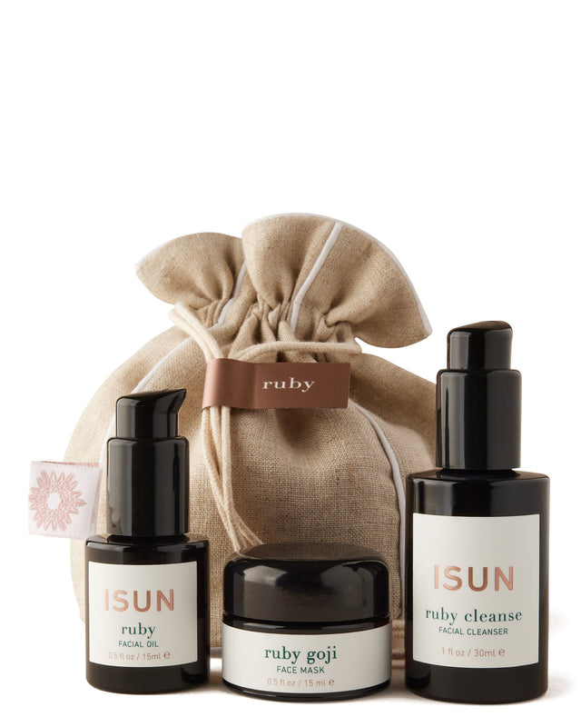 Ruby Travel Pouch for dry skin